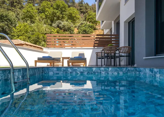 Pearl Of Thassos 4*